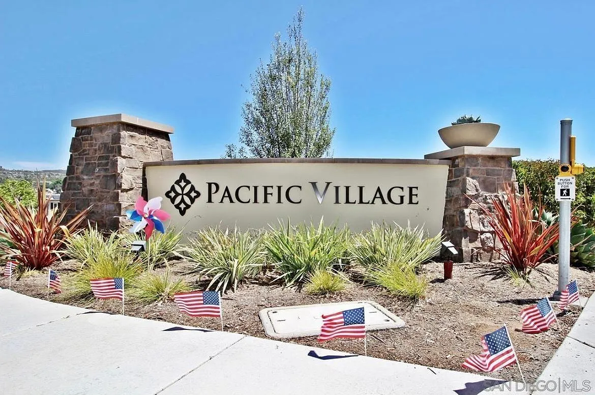 11002 Logan Way — Photo 2