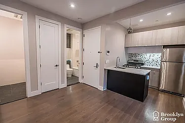 79 Malcolm X Boulevard, #4R