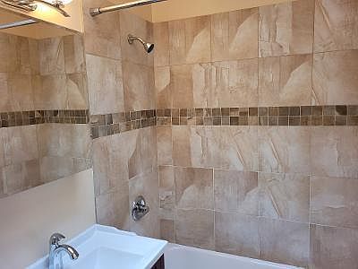 2nd image of 1226 6th Ave #6