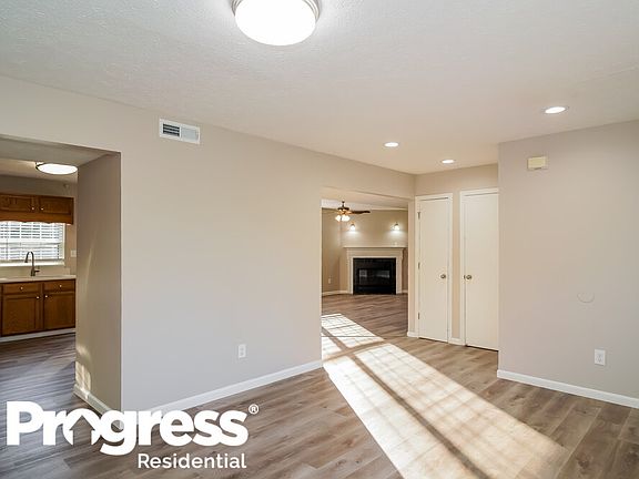 5th image of 2053 Theodore Dr