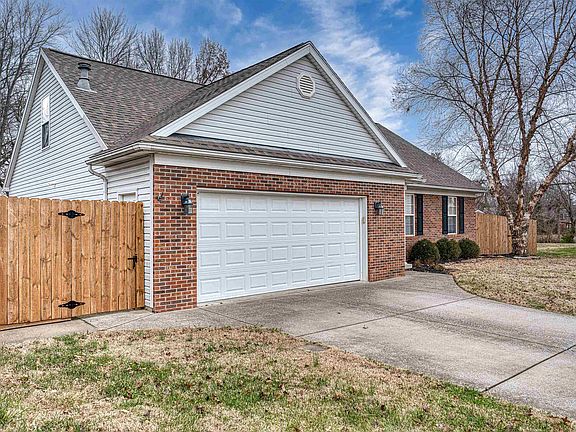 3rd image of 5147 Hedera Dr