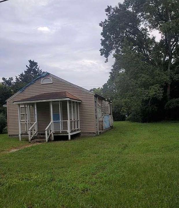 2nd image of 519 Wagram St