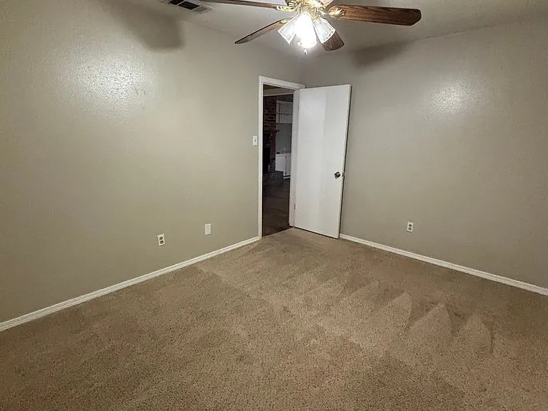 3505 Kresswick St — Photo 15