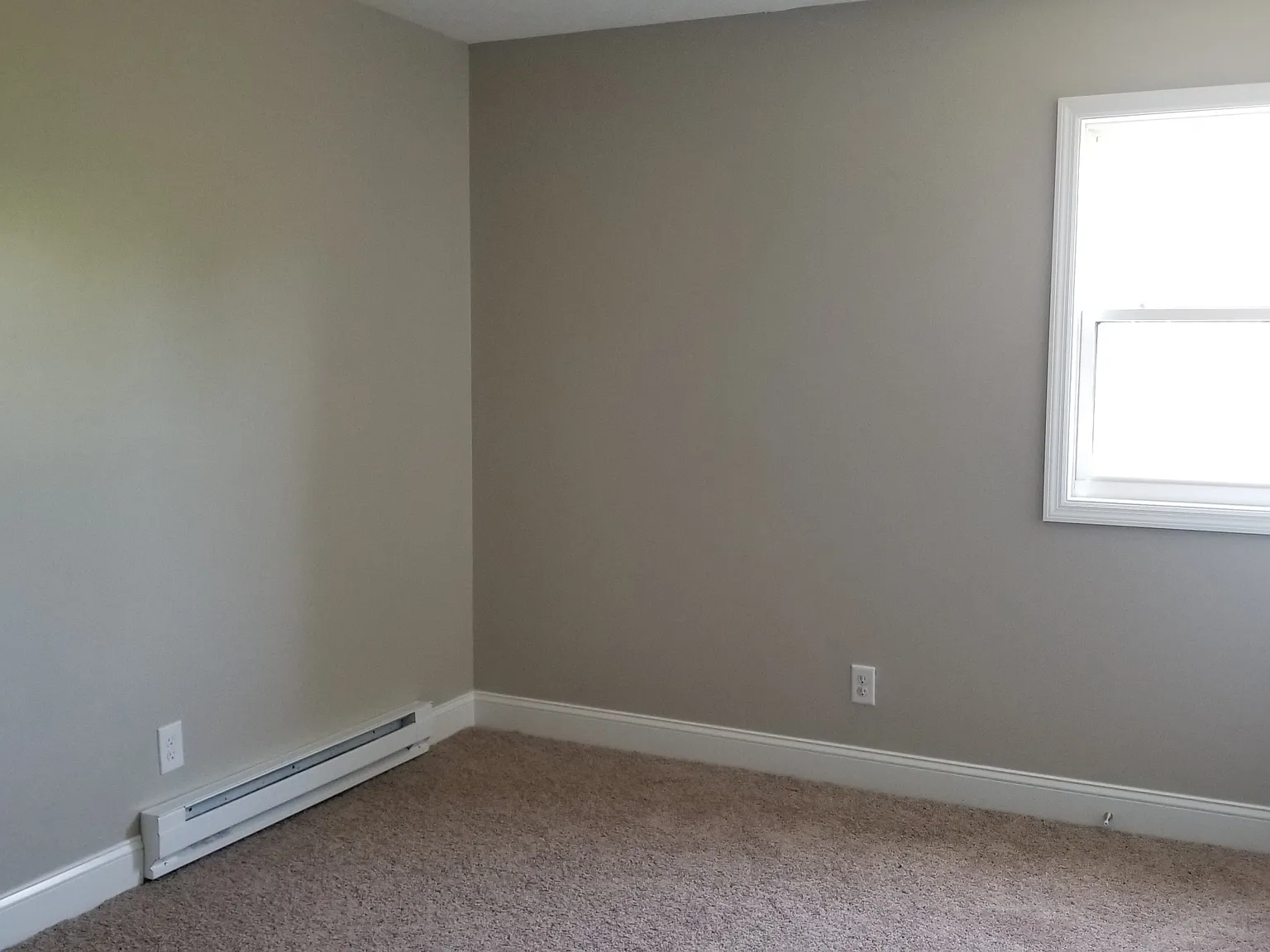 2 bed, 850 sqft, $825 — Photo 3