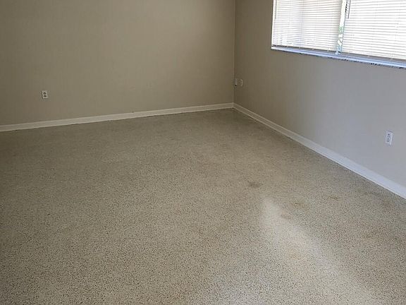 2nd image of 407 4th St N