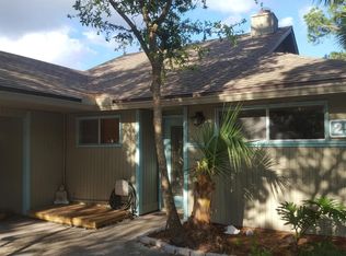 290 Pine St, Atlantic Beach, FL 32233
