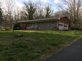 1029 Deaderick Rd, Knoxville, TN 37920