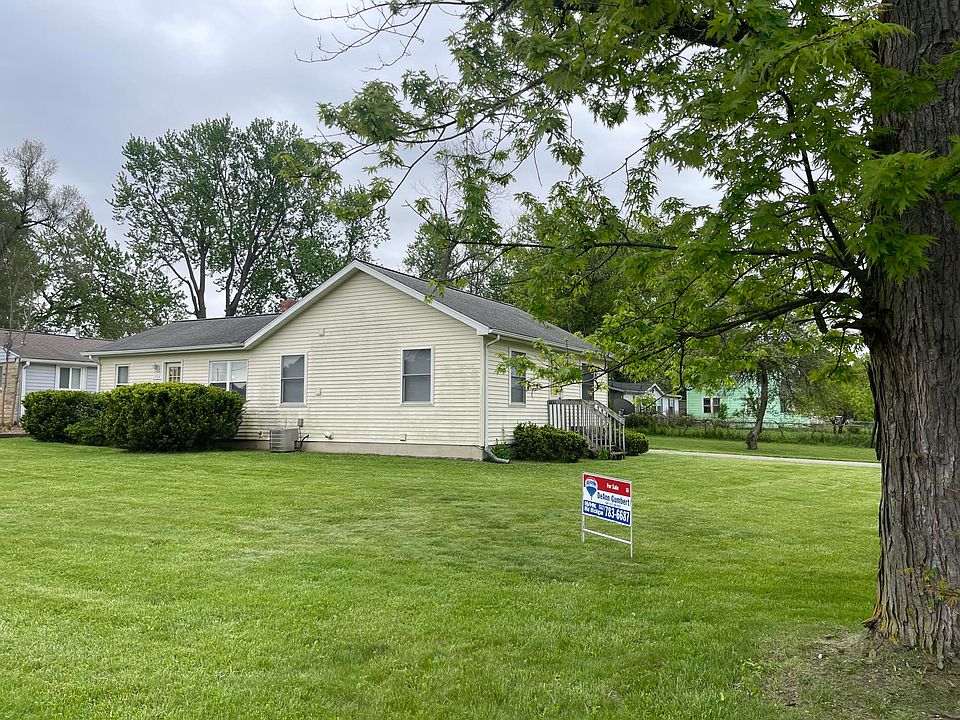 1709 Carlton Blvd, Jackson, MI 49203 Zillow