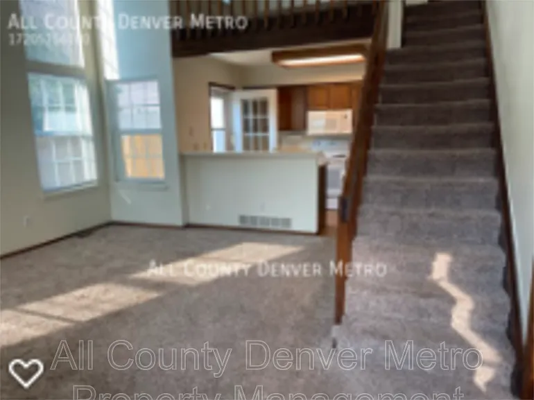 2 bed, 2.0 bath, 1050 sqft, $1,985 — Photo 4