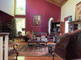 1845 Rustic Oak Rd, Chesterfield, MO 63017