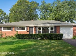514 N Wille St, Mount Prospect, IL 60056