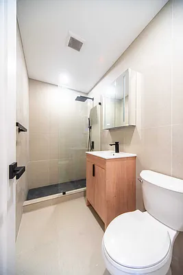 Rented by Platinum Properties | media 4