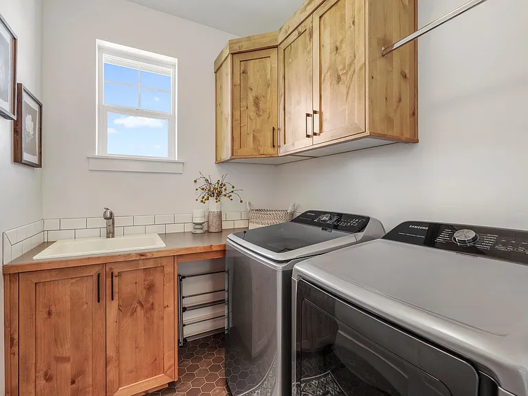 11673 Triloba St — Photo 48