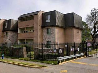 8421 Hearth Dr APT 21, Houston, TX 77054