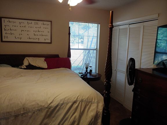 4th image of 2813 Robinwood Ln