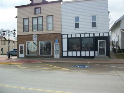 109 1st Ave W, Dyersville, IA, 52040