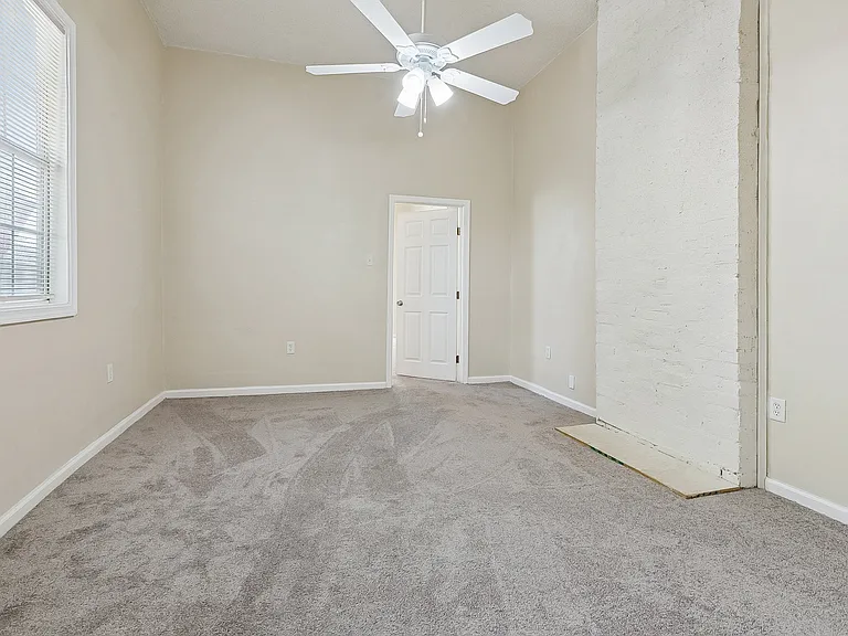 2916 Philip St — Photo 10
