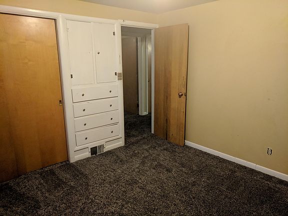 4th image of 1116 Terry Ave