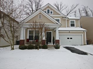 631 Sanville Dr, Lewis Center, OH