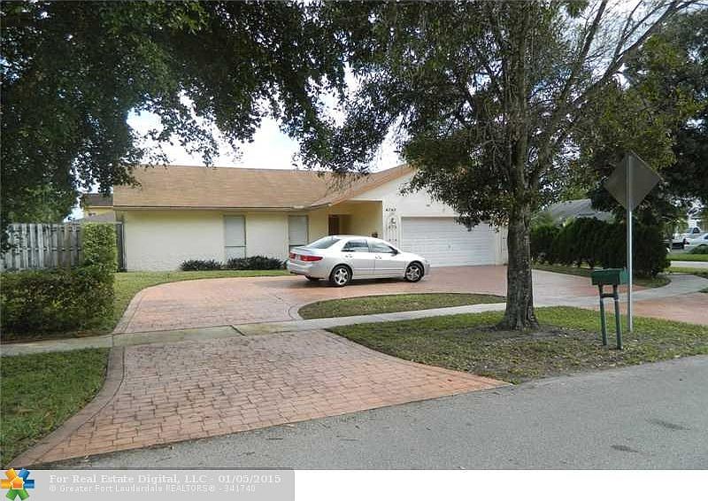 1st image of 4740 NW 73rd Ave