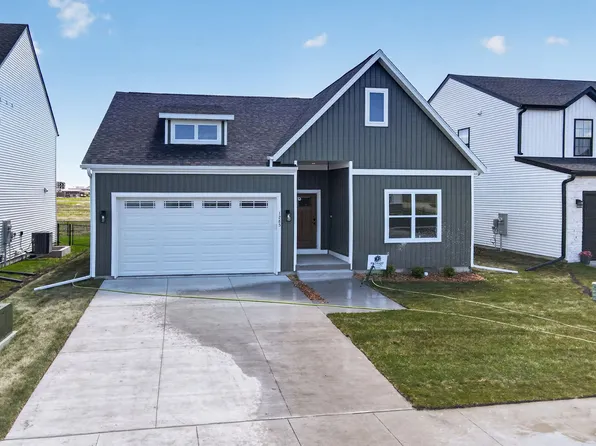 1285 Priscilla Ct, North Liberty, IA