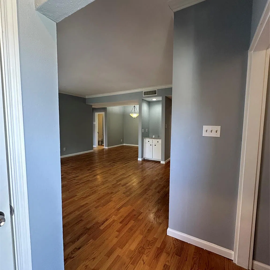 2 bed, 2.0 bath, 1171 sqft, $1,500 — Photo 2