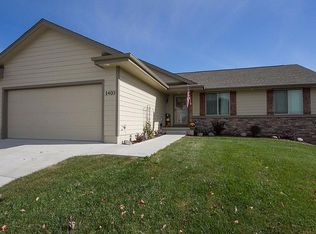 1403 26th Ave SW, Altoona, IA 50009