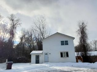 116 Clamsteam Rd UNIT 4, Clifton Park, NY 12065