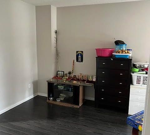 3rd image of 62 Woodside Ct