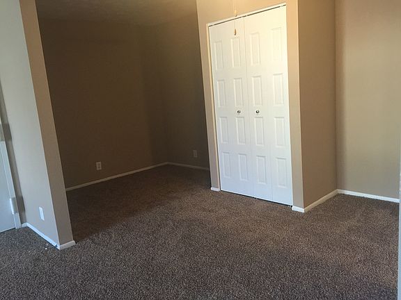 3rd image of 12618 Elm Plz APT 48