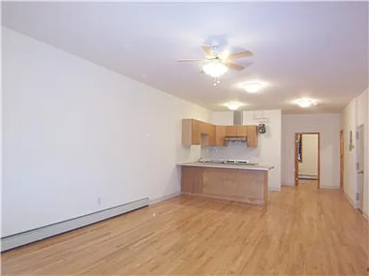 Rented by E Property Group | media 9