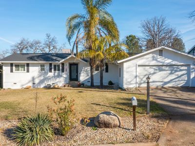 1326 Dusty Ln, Redding, CA, 96002