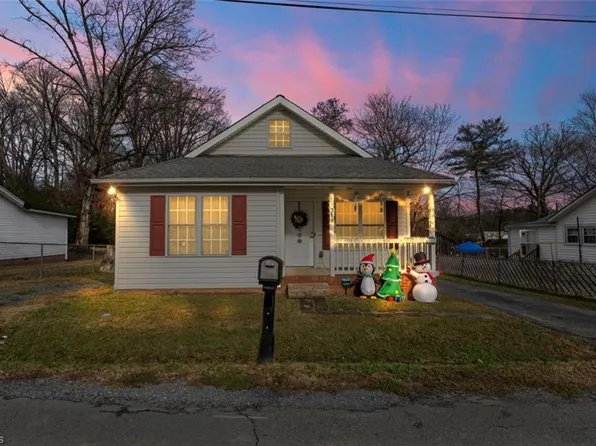 311 Poplar St, Asheboro, NC 27203