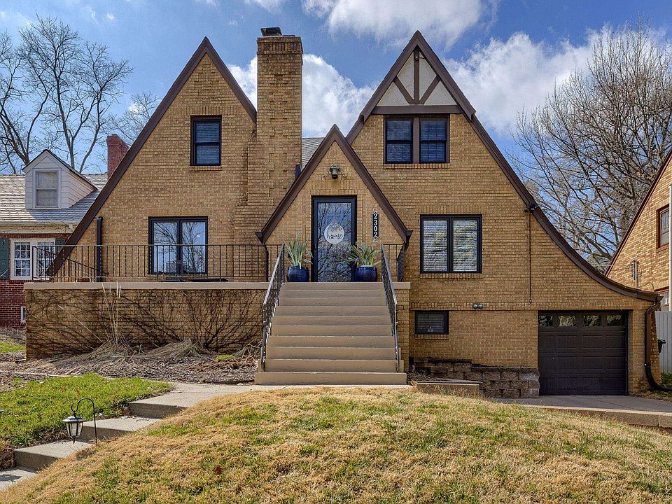 1st image of 2302 Country Club Ave