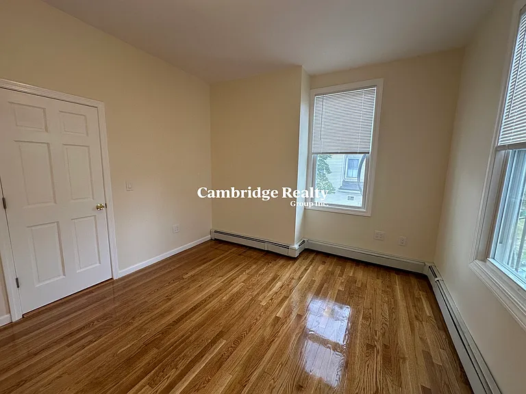 387 Somerville Ave #2 — Photo 7