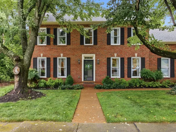 208 Coronation Ct, Franklin, TN 37064