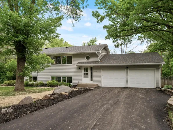 21485 Inwood Ave N, Forest Lake, MN 55025