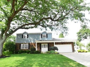 1832 Willow Forge Dr, Columbus, OH 43220