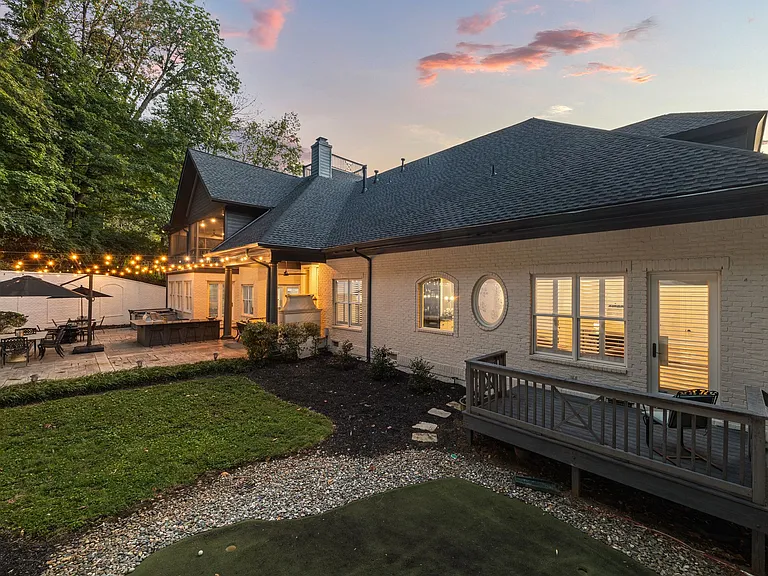 937 Travelers Ct — Photo 44