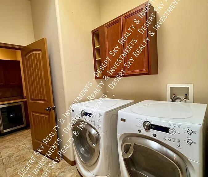 4328 Calle Amarilla — Photo 21