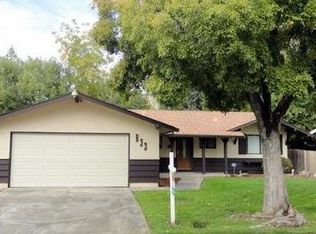 833 E Robinhood Dr, Stockton, CA 95207