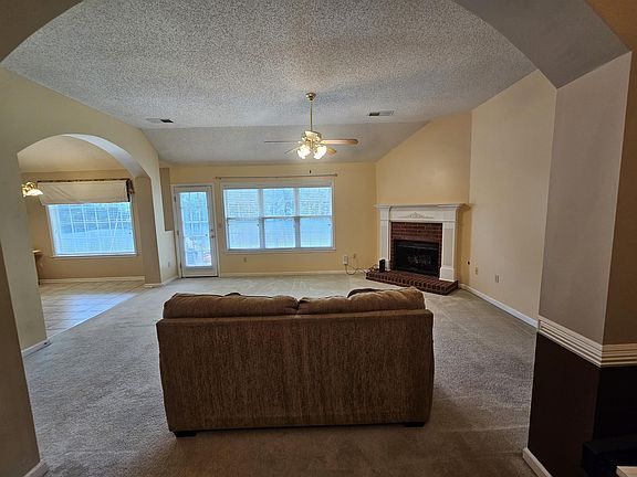 2nd image of 9227 Tamhaven Dr