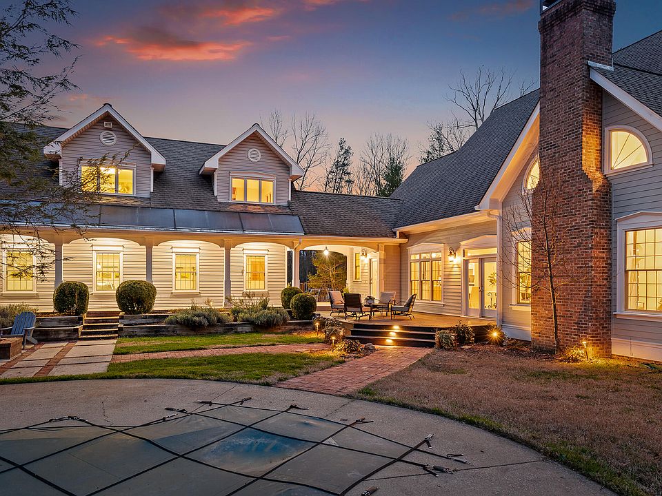 4605 Chestnut Ave, Signal Mountain, TN 37377 Zillow