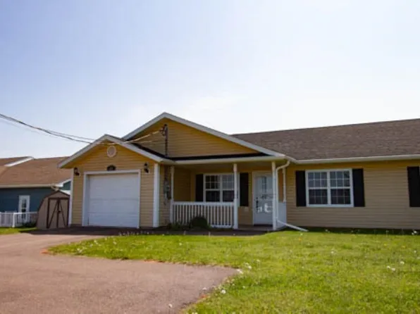 393 Macewen Rd, Summerside, PE C1N 5L1