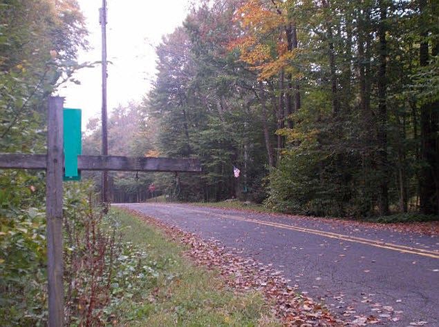 2nd image of 1194 Deer Run