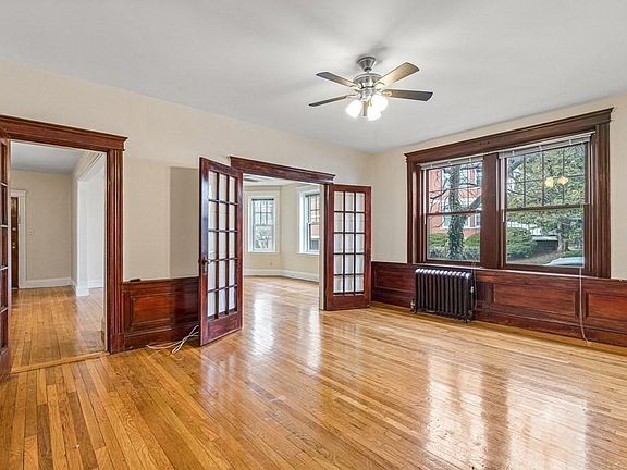 5th image of 85 Pleasant St #1