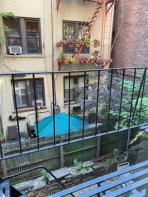 Rented by Bank Neary | media 51