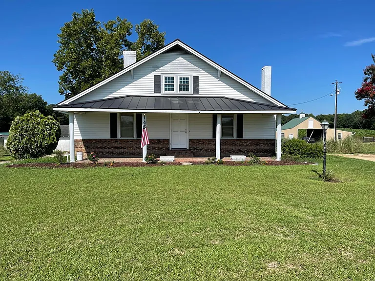 3689 Baileys Crossroads Rd — Photo 4