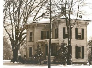 14629 E Park St, Burton, OH 44021