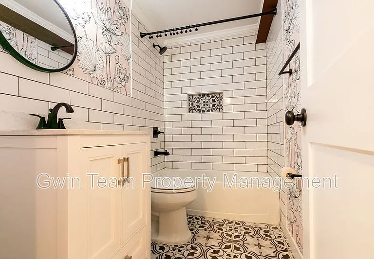 4932 Rock Haven Dr — Photo 15